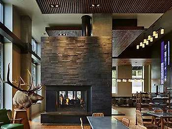 Oakwood At Via 6 Apartment Seattle
